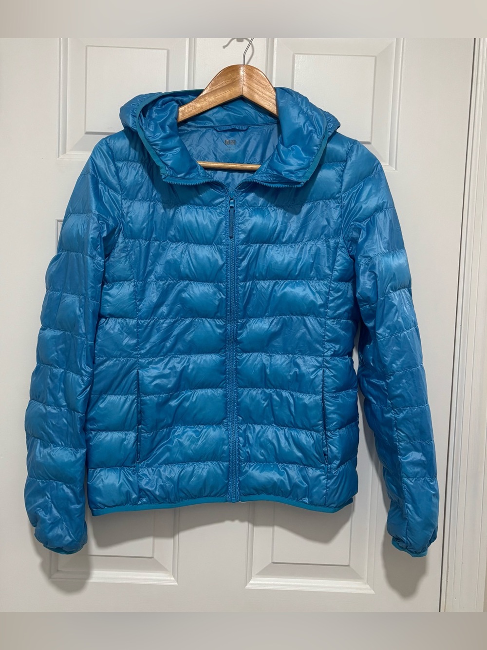Uniqlo Ultra Light Down Parka Women’s Small Hooded Packable Puffer Jacket